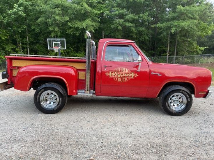 Photo for 1978 Dodge Li'l Red Express